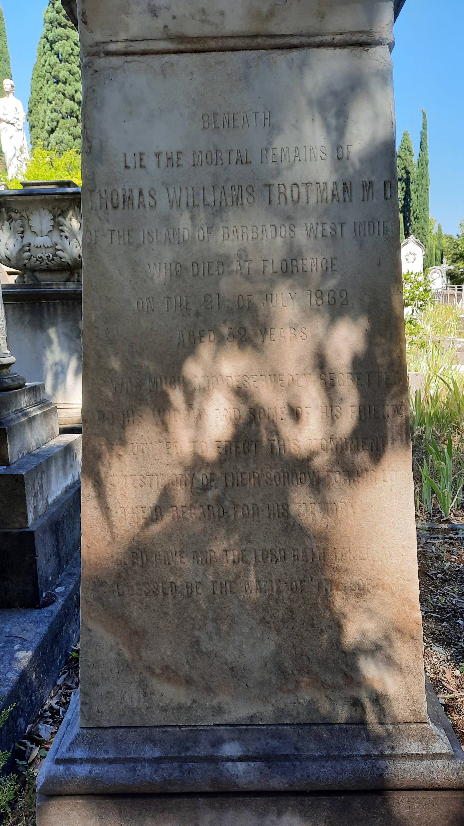 Thomas Williams Trotman's tomb, English Cemetery, Florence - 04b.jpg